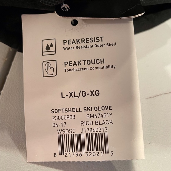NWT Swiss Tech Performance Gear Softshell Ski Gloves Rich Black - Size: L/XL - Picture 3 of 7